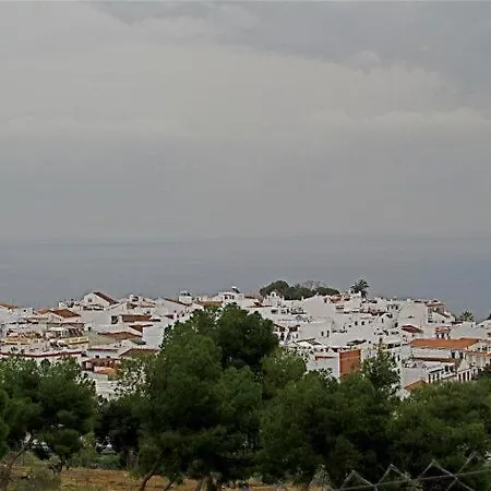 Hotell La Casilla De Enfrente Plm 2*